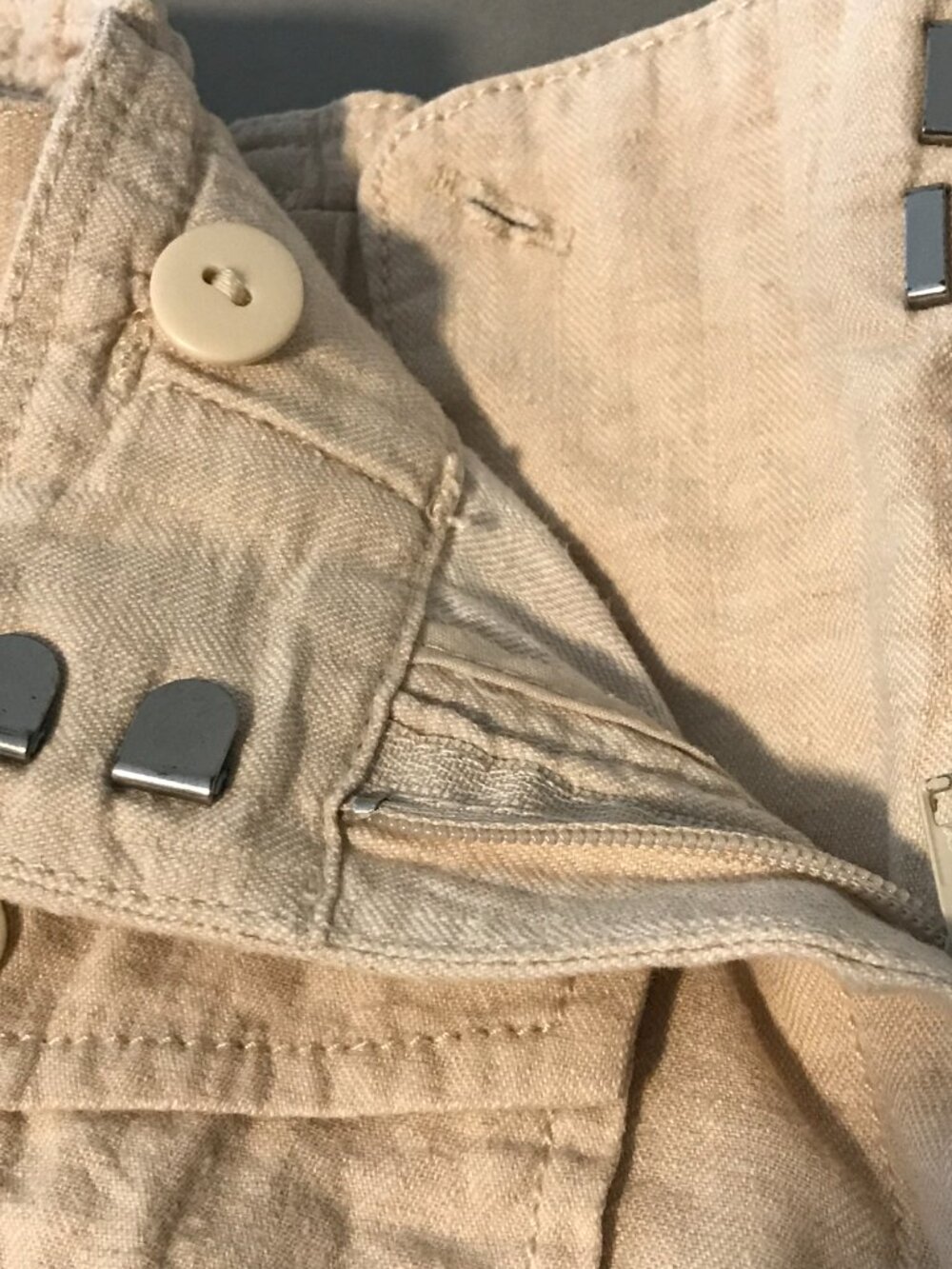 LOFT Women's Large Beige Linen Blend Belted Casual Paperbag Shorts - Picture 7 of 10